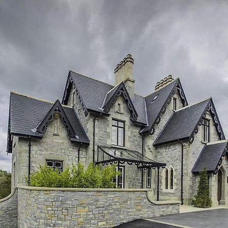 Cae Court Hotel ブリジェンド エクステリア 写真