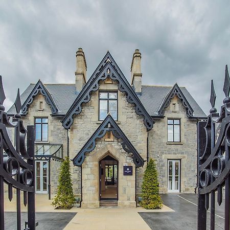 Cae Court Hotel ブリジェンド エクステリア 写真