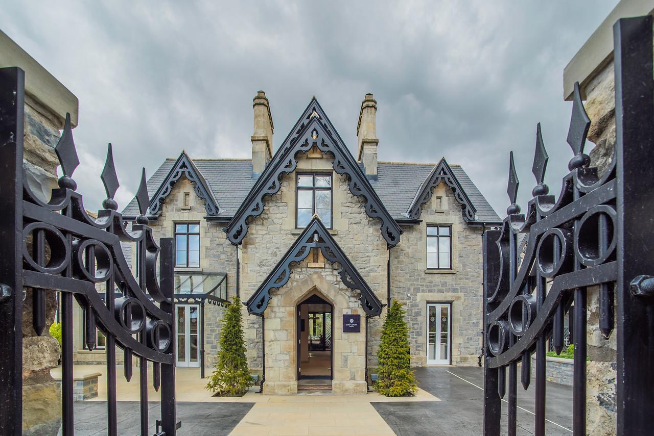 Cae Court Hotel ブリジェンド エクステリア 写真
