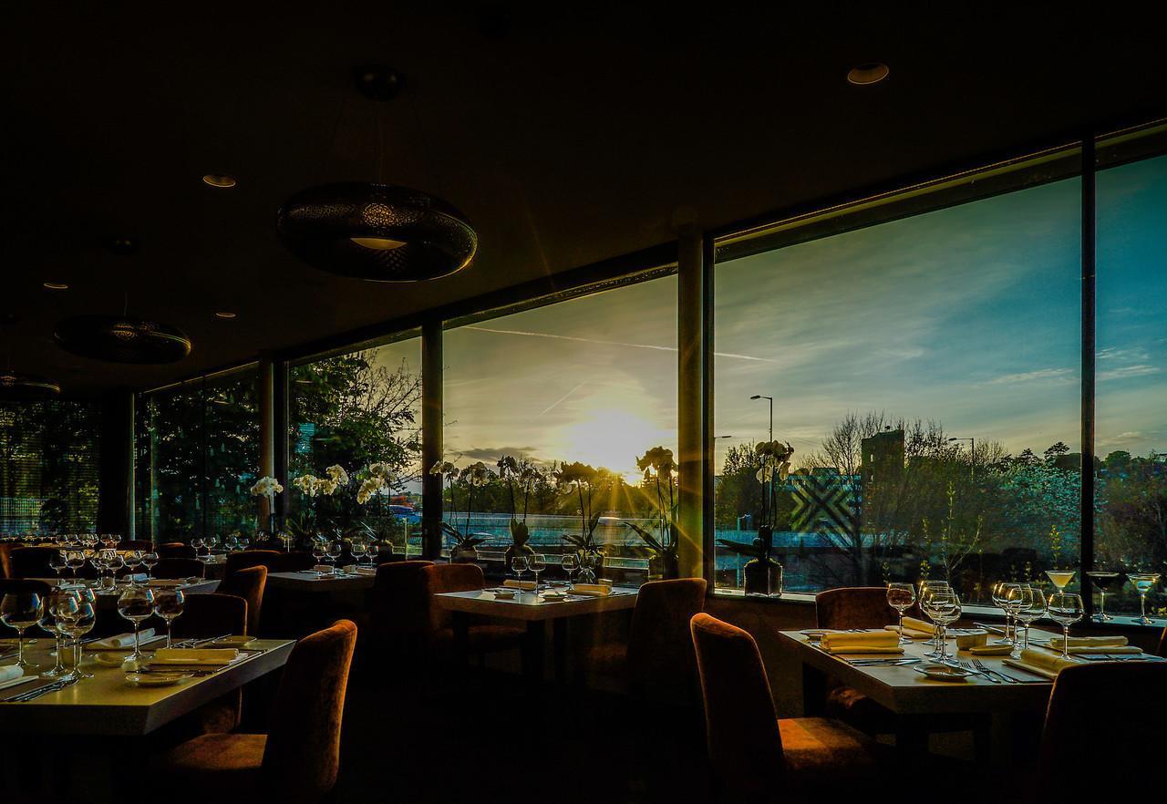 Cae Court Hotel ブリジェンド エクステリア 写真